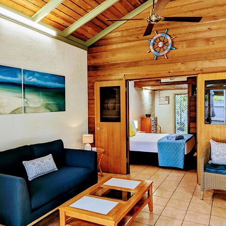 Beachside Cottage - A Private Peaceful Hidden Gem 50M To Beach Nelly Bay Экстерьер фото