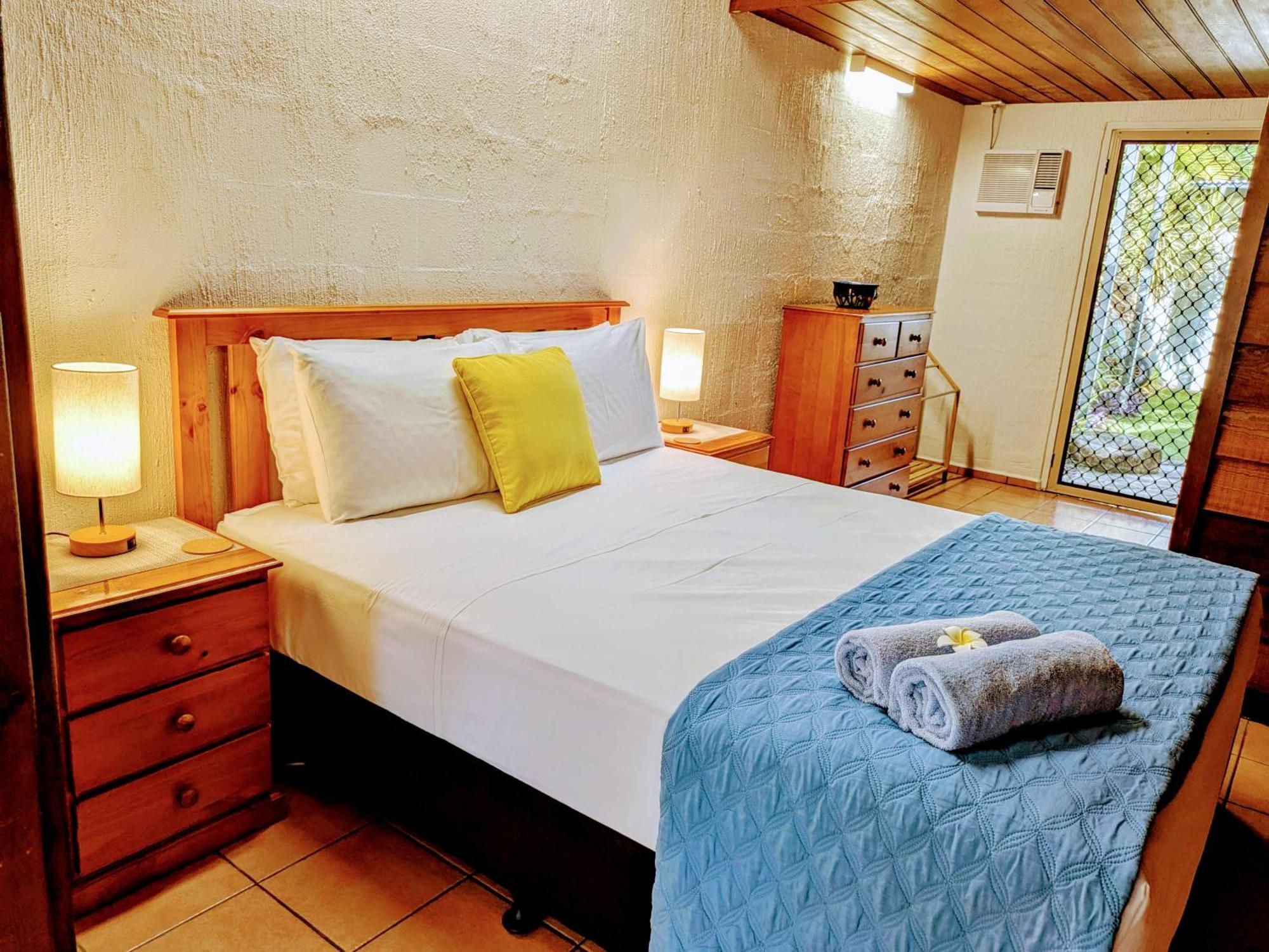 Beachside Cottage - A Private Peaceful Hidden Gem 50M To Beach Nelly Bay Экстерьер фото
