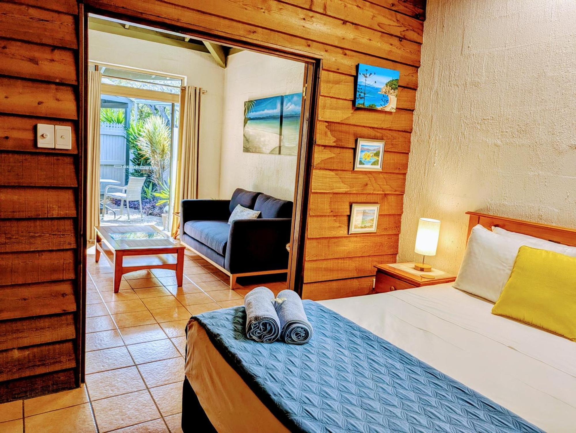 Beachside Cottage - A Private Peaceful Hidden Gem 50M To Beach Nelly Bay Экстерьер фото